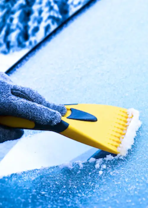 ghiaccio-inverno-auto-macchina-elaborare-giust-preparazioni-pordenone-aviano-treviso ghiaccio-inverno-auto-macchina-elaborare-giust-preparazioni-pordenone-aviano-treviso